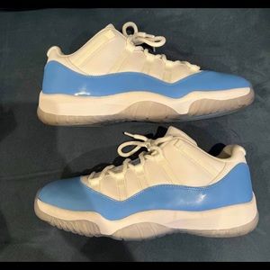 Air Jordan 11 Low ‘unc’